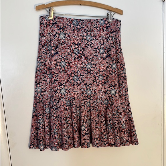 Flirty Little Knee Length Skirt With Flounce M In Red And Blue Geometric Print - Picture 3 of 5